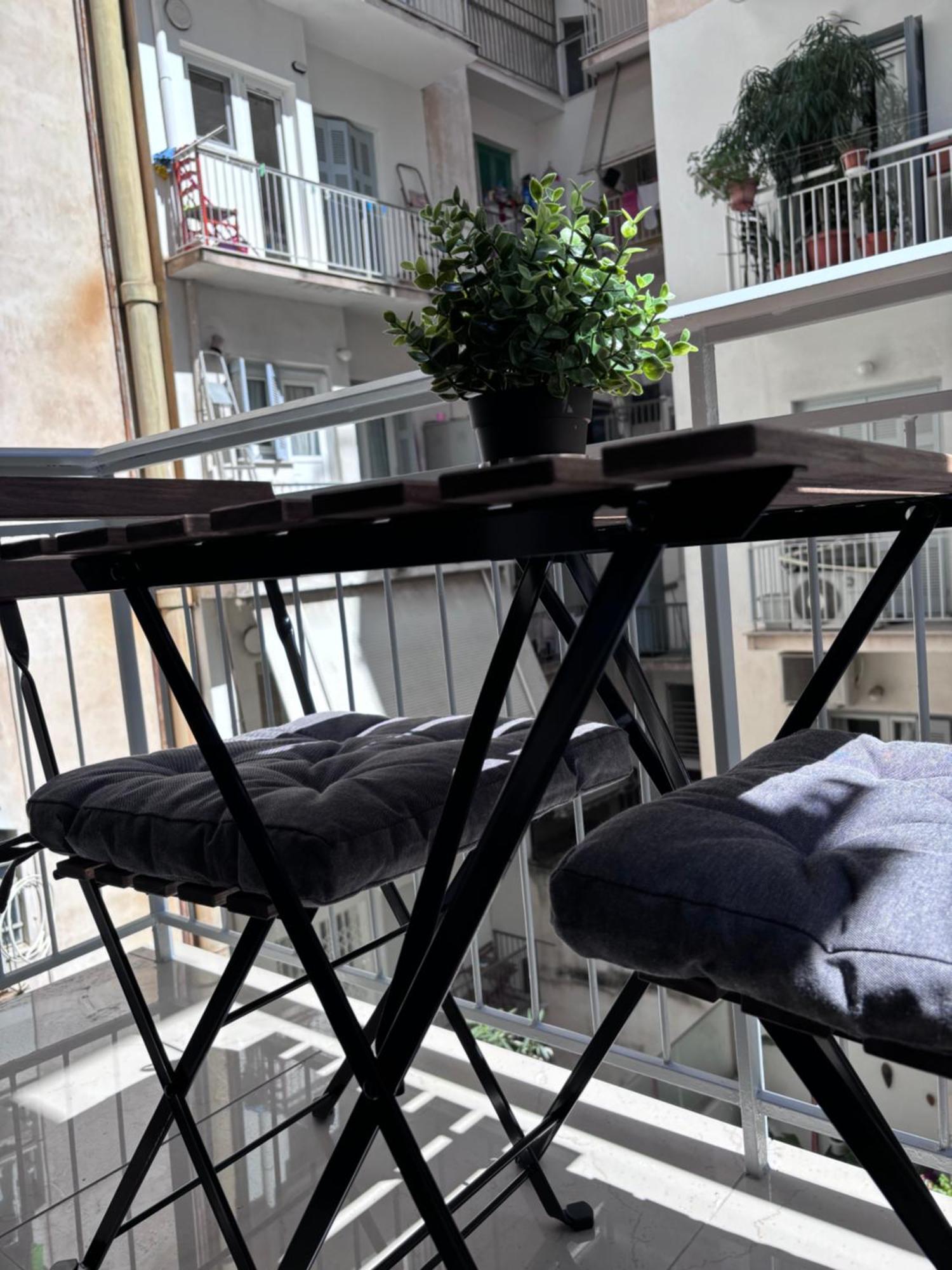 Cozy Apartment In The Heart Of Αθήνα Εξωτερικό φωτογραφία