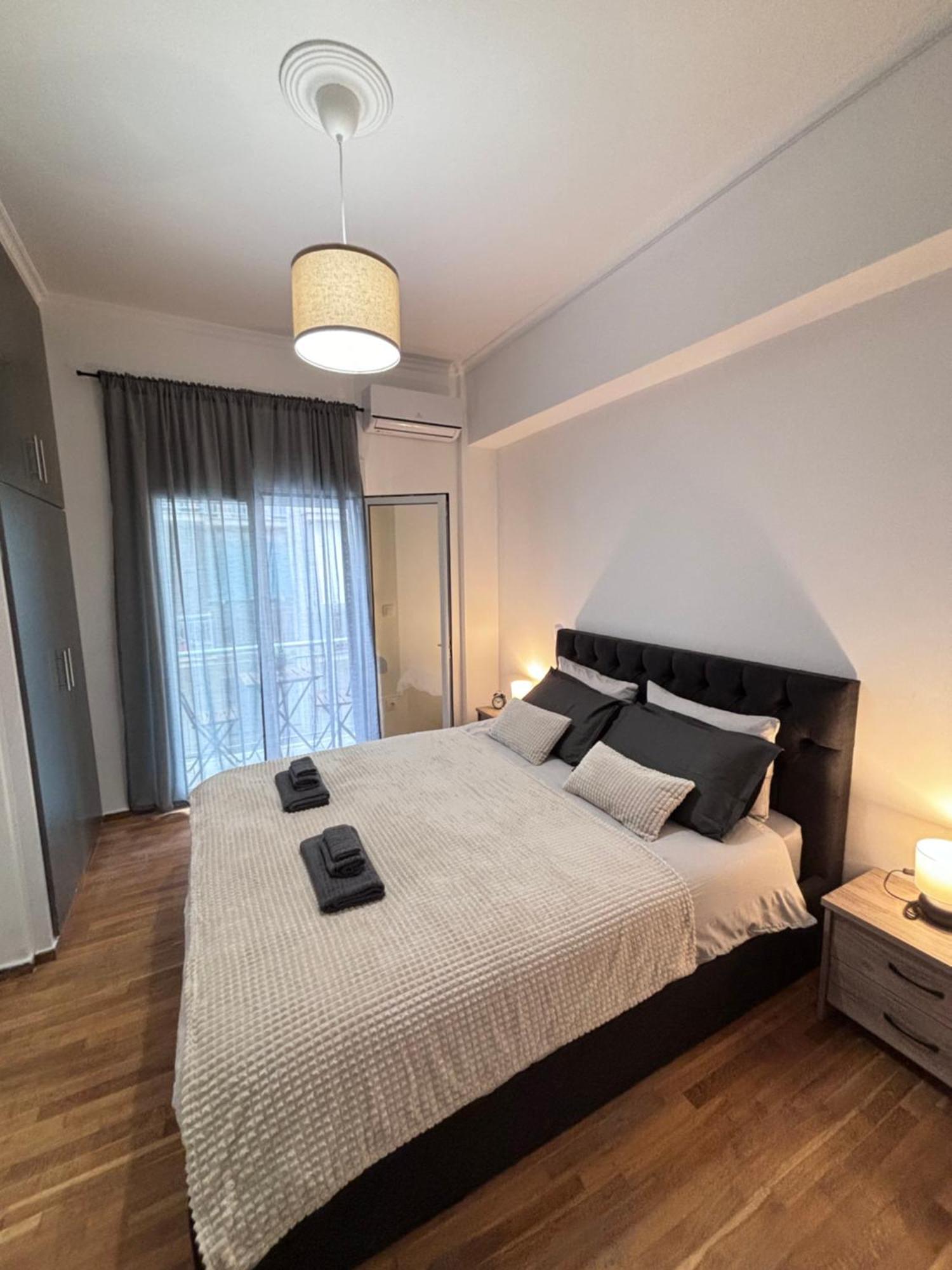 Cozy Apartment In The Heart Of Αθήνα Εξωτερικό φωτογραφία