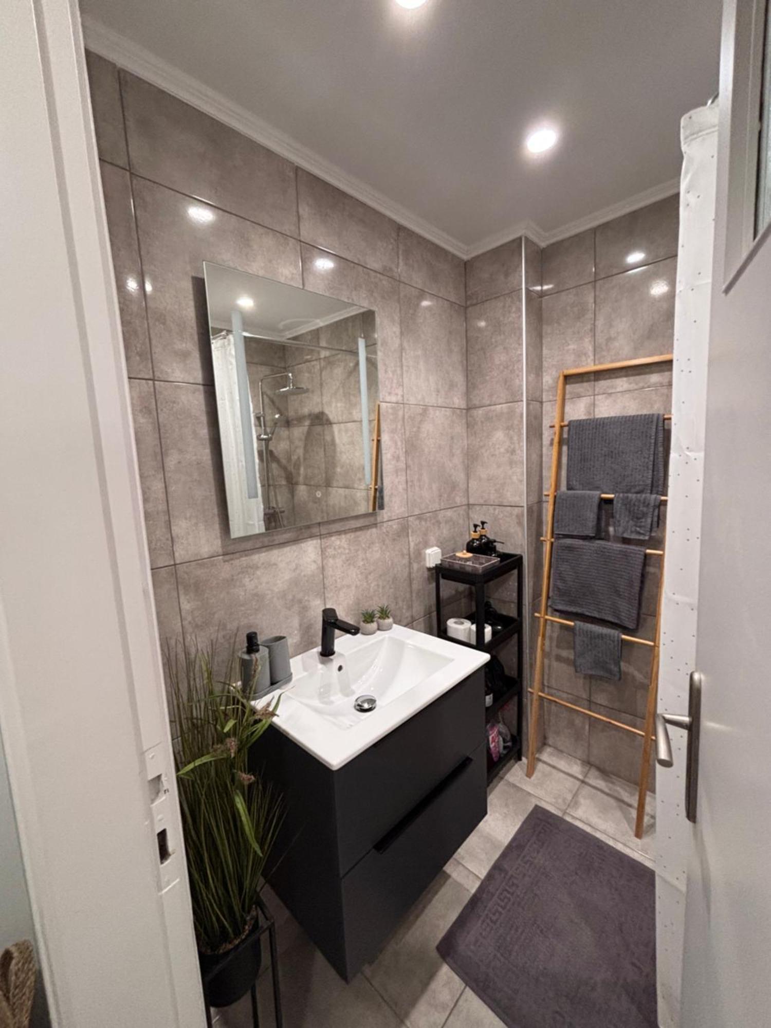 Cozy Apartment In The Heart Of Αθήνα Εξωτερικό φωτογραφία